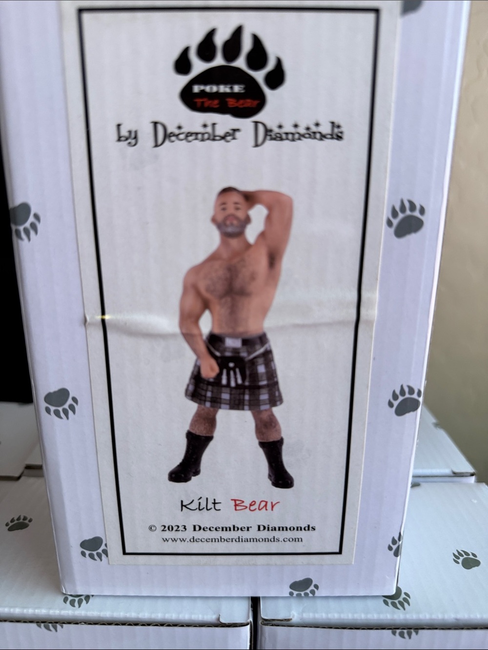 Kilt Bear Men's Kilt - Black & White Plaid